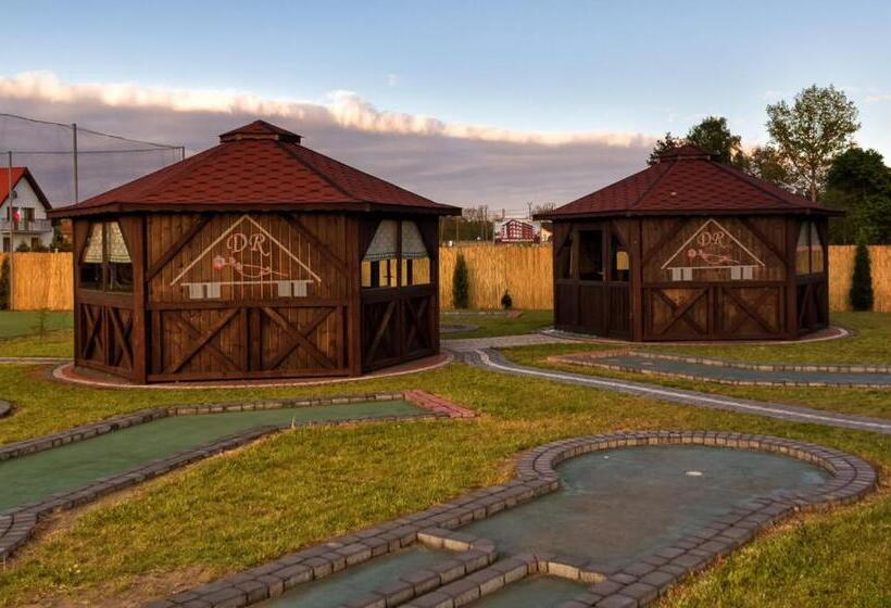 Dworek Różany Hotel & Restauracja