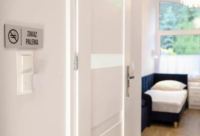 Dworek Różany Hotel & Restauracja