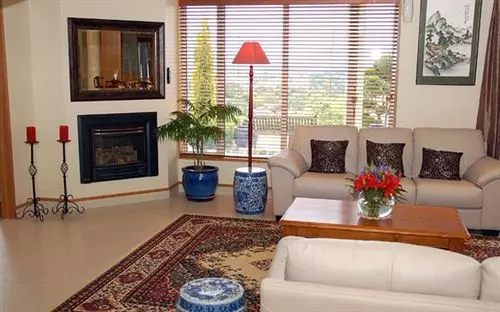 住宿加早餐 Angel Luxury Lodge