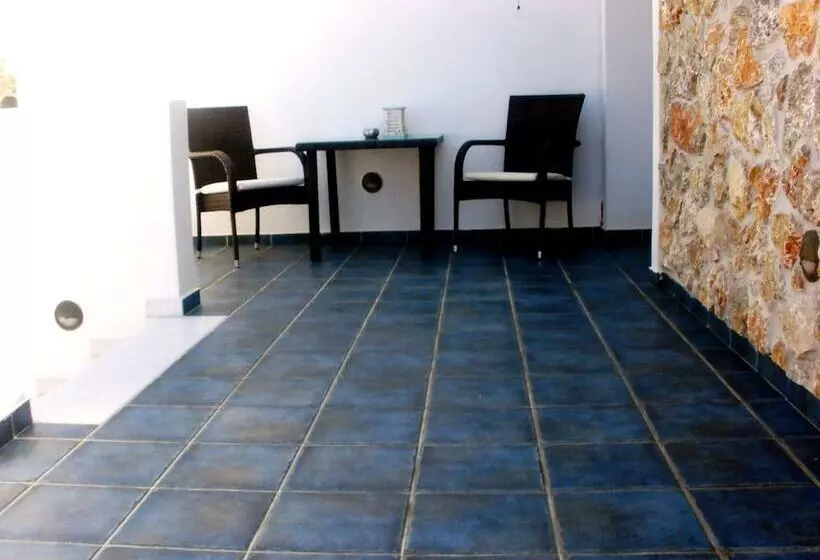 Blue Harmony Apartments