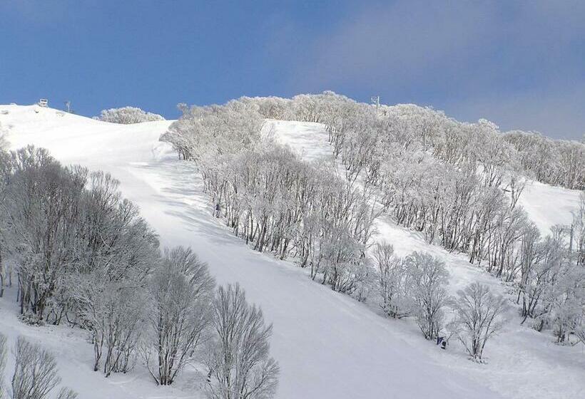 Falls Creek Country Club