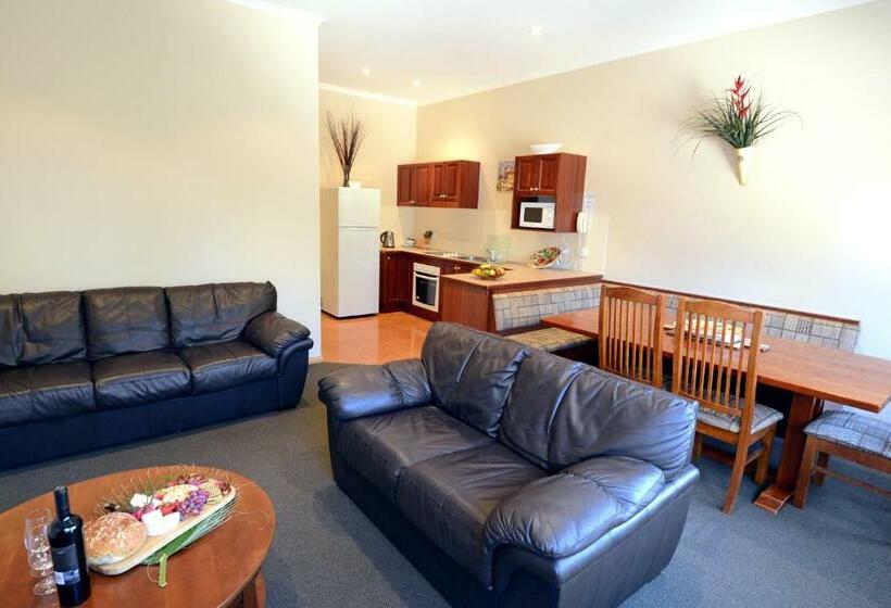 Falls Creek Country Club