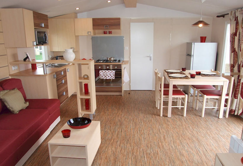 ホテル Mobile Home For You Les Pierres Couchées