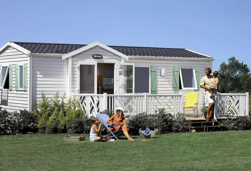 Отель Mobile Home For You Les Pierres Couchées