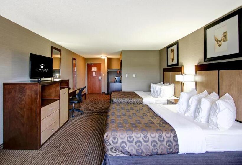 Hotel Canalta Lac La Biche