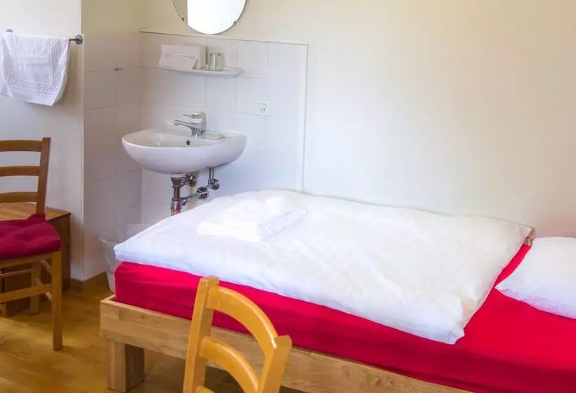 Hotel Chateau De Bossey