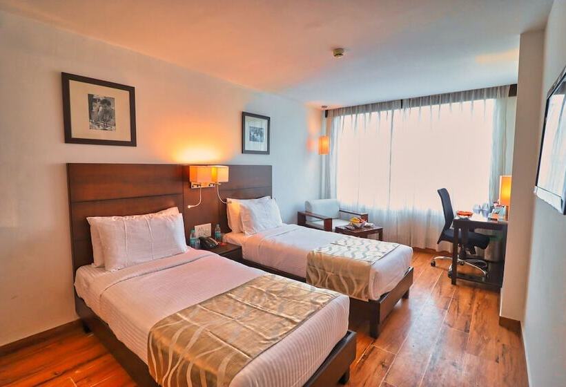 Отель Clarks Collection Vadodara