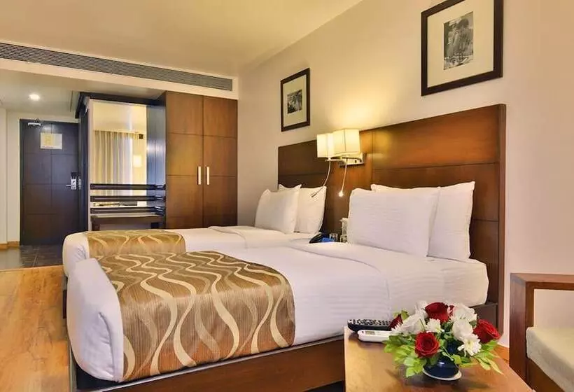 Отель Clarks Collection Vadodara