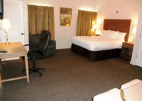 ホテル Mainstay Suites