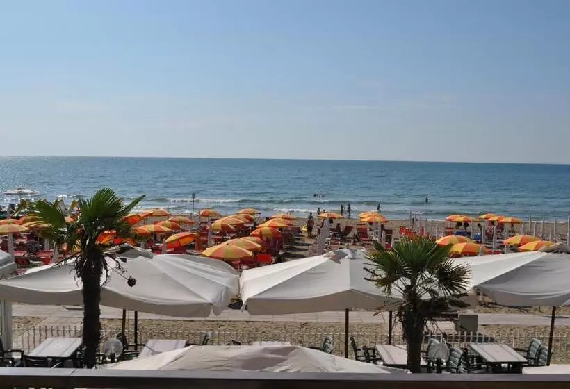 Otel Righetto Fronte Mare