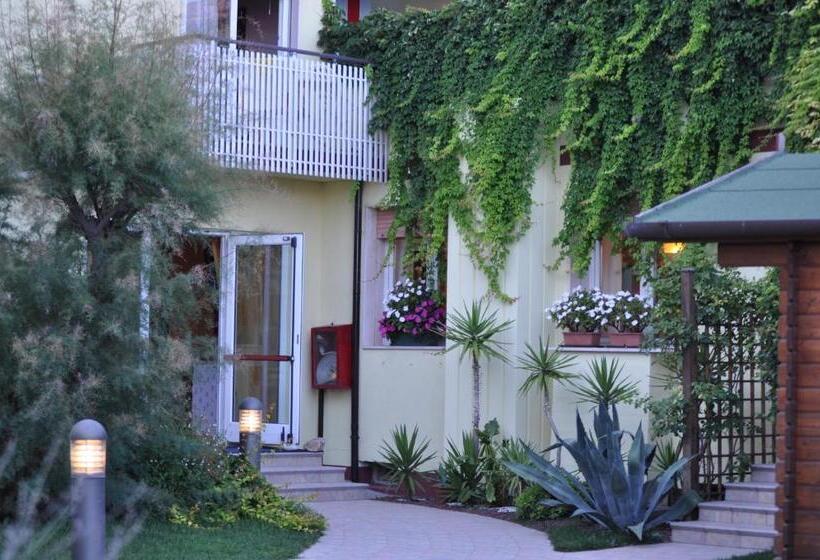 酒店 Righetto Fronte Mare