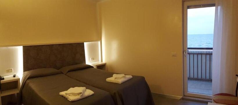 酒店 Righetto Fronte Mare