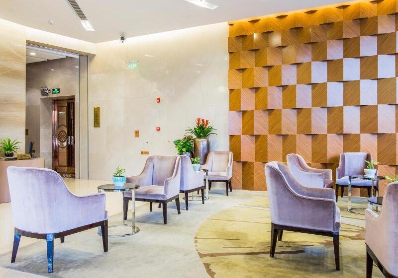 ホテル Shenzhen Baoan Plus Gems Cube