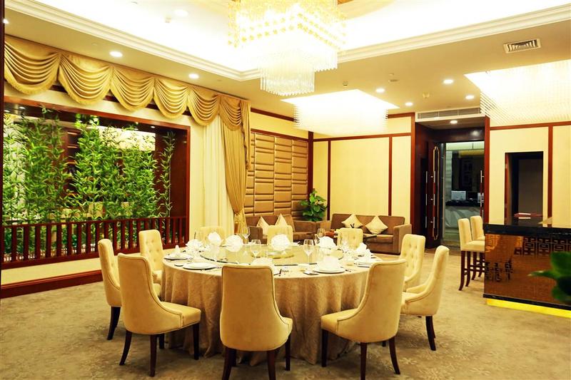 ホテル Shenzhen Baoan Plus Gems Cube