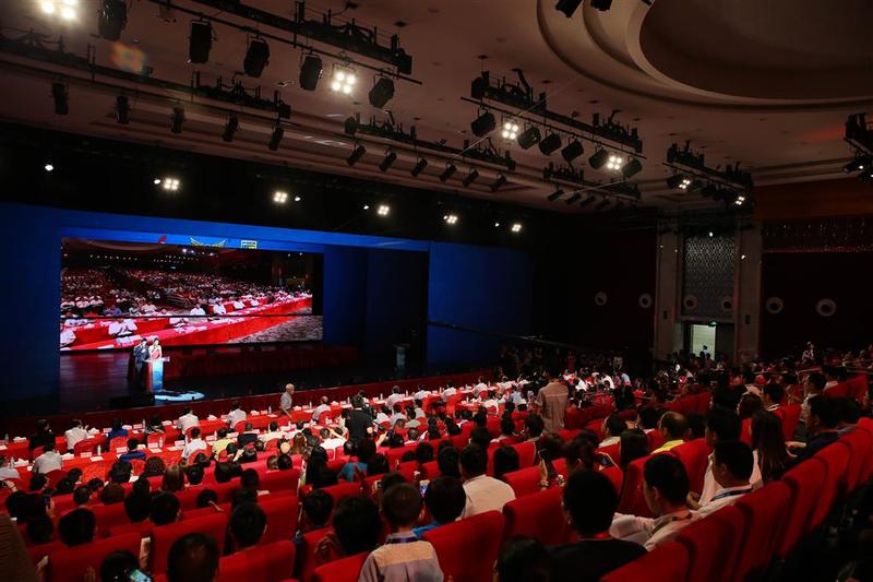 ホテル Shenzhen Baoan Plus Gems Cube