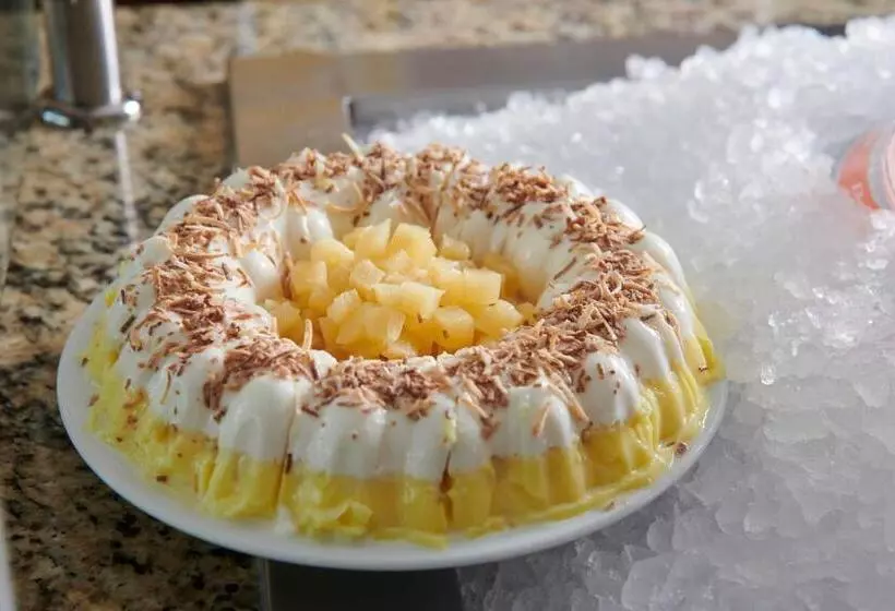 هتل Staybridge Suites Chihuahua, An Ihg