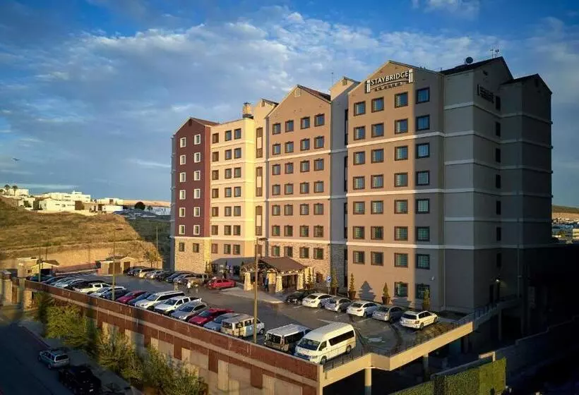 هتل Staybridge Suites Chihuahua, An Ihg