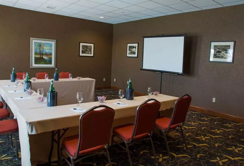 酒店 Bushkill Inn And Conference Center