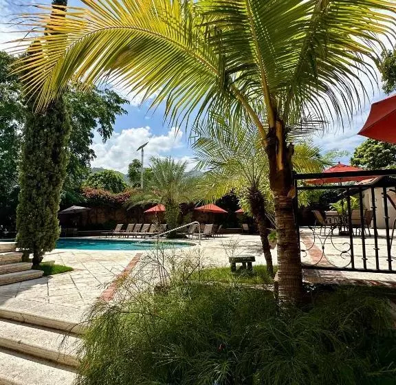 هتل Villa Therese