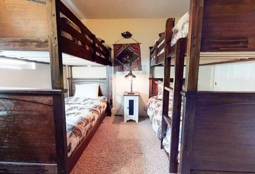 Mammoth View Villas Near Hike/bike Trails!