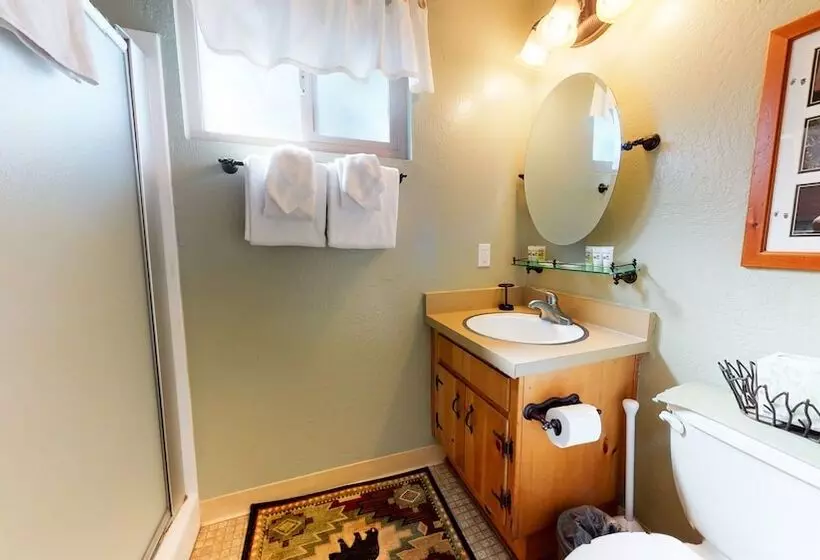 Mammoth View Villas Near Hike/bike Trails!