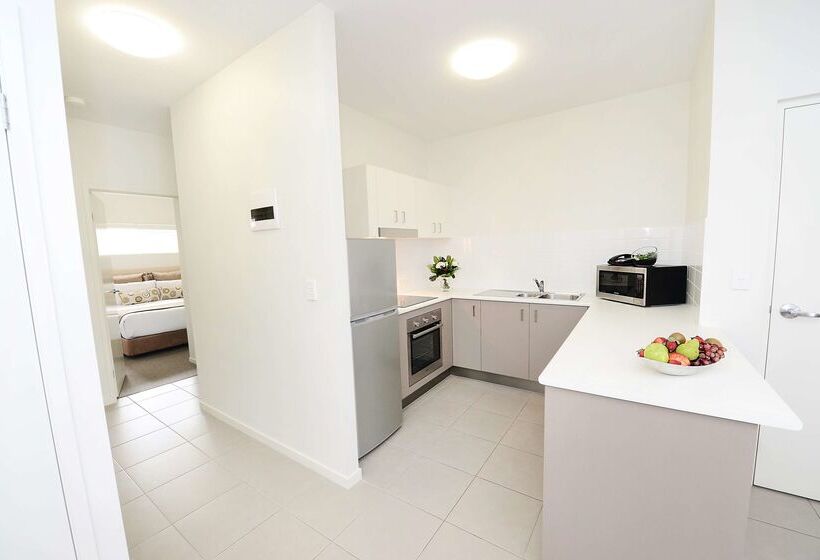 Oaks Middlemount Suites