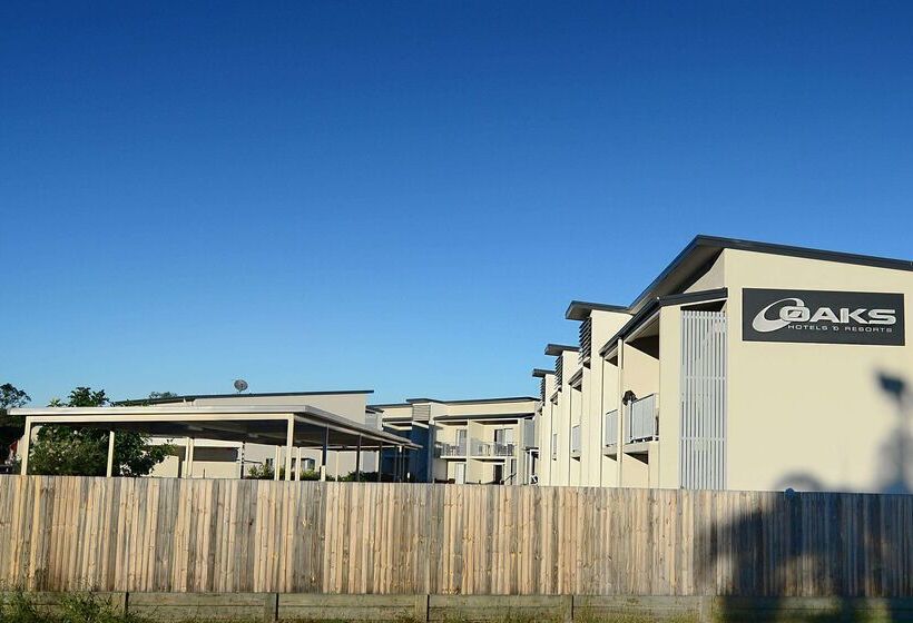 Oaks Middlemount Suites