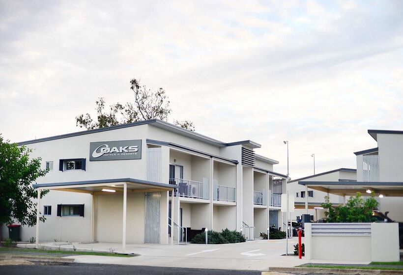 Oaks Middlemount Suites