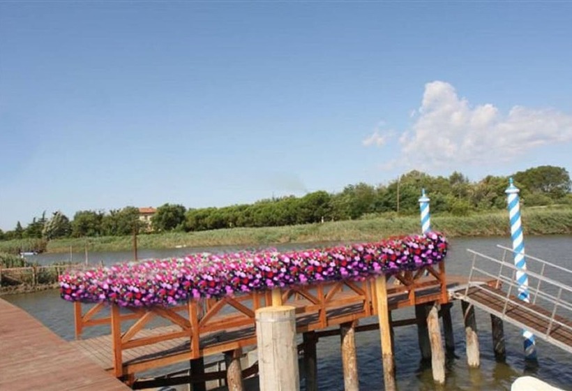 پانسیون Country House Country Club