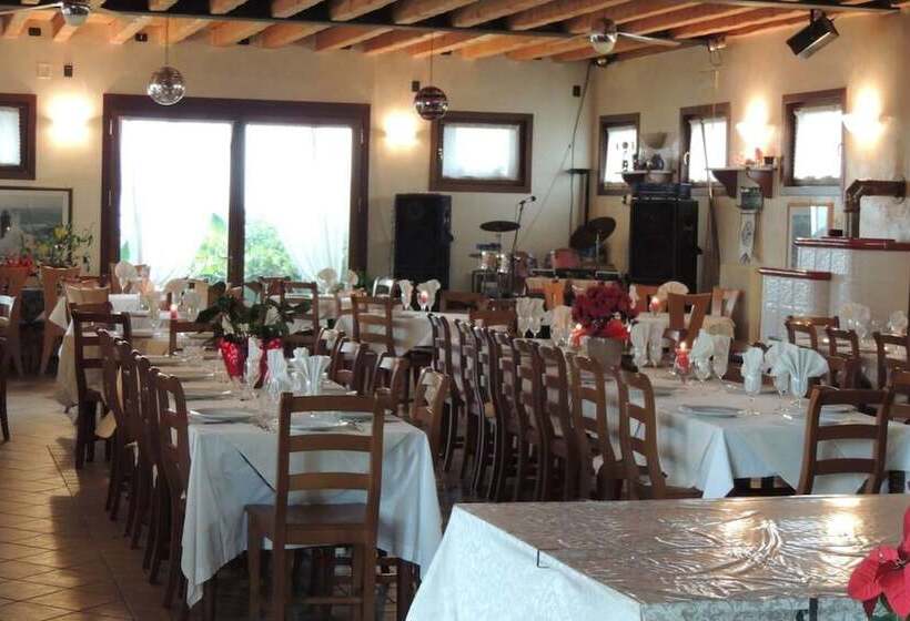 پانسیون Country House Country Club