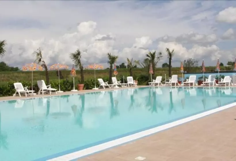 پانسیون Country House Country Club