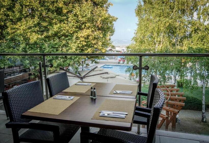 リゾートホテル Kaliakra Beach Hotel   Ultra All Inclusive