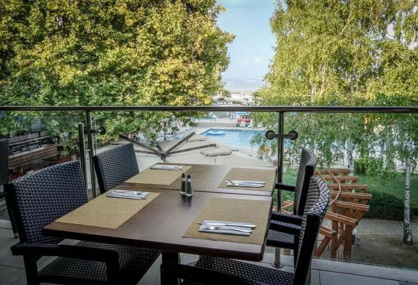 リゾートホテル Kaliakra Beach Hotel   Ultra All Inclusive