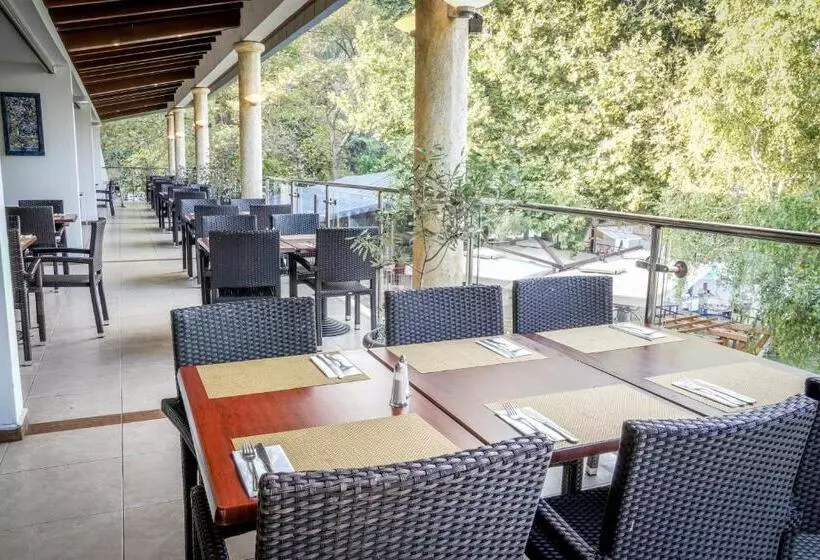 リゾートホテル Kaliakra Beach Hotel   Ultra All Inclusive