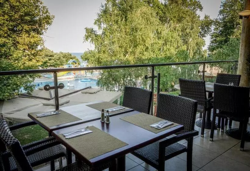 リゾートホテル Kaliakra Beach Hotel   Ultra All Inclusive