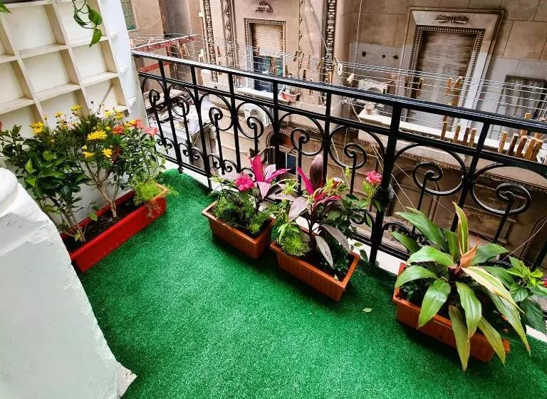 The Australian Hostel