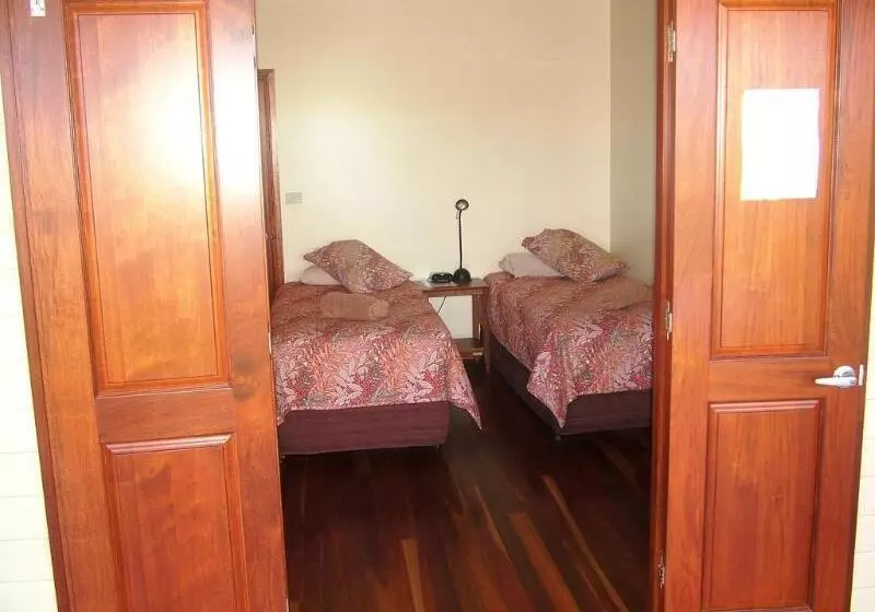 The Summit Rainforest Retreat