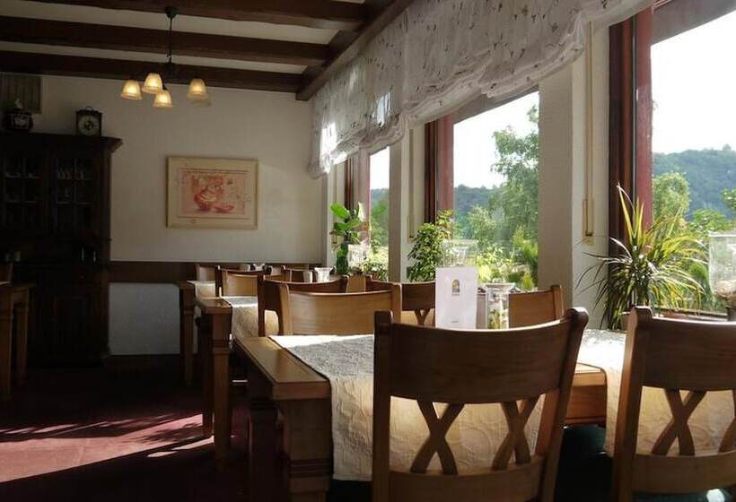 בית מלון כפרי Kachelburg