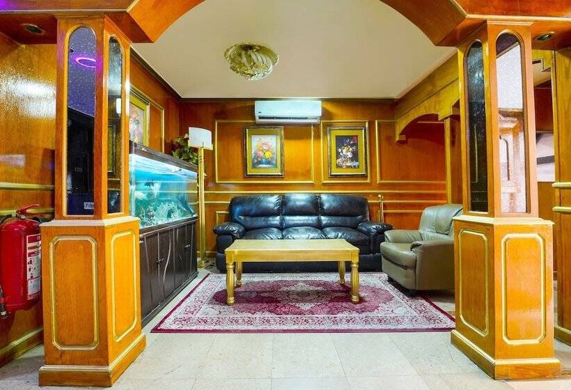 هتل Oyo 124 Al Salam Palace