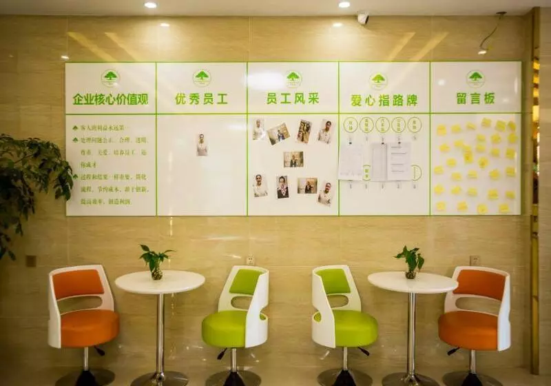 Hotelli Greentree Inn Shangrila City Bus Station