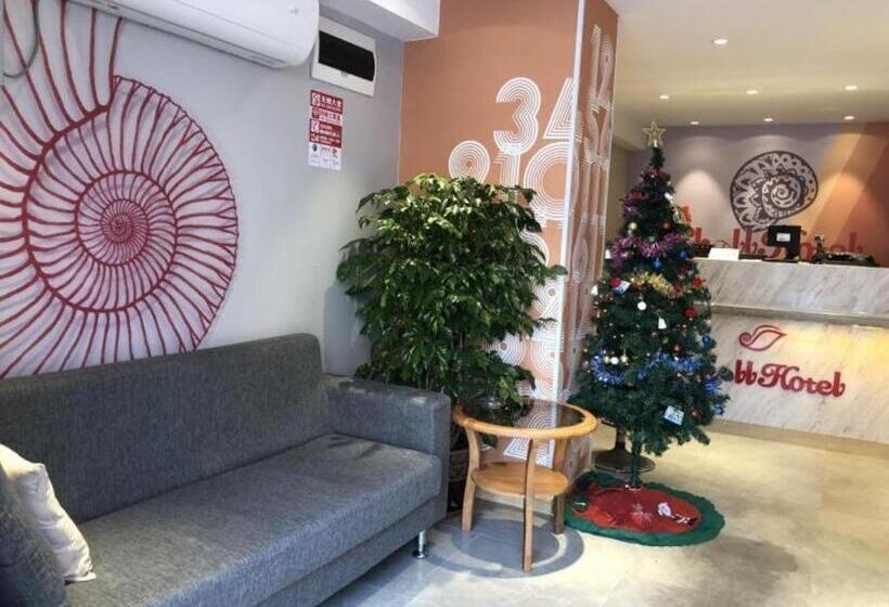 Shell Hotel Shanghai Normal University Hongcao Road Metro Station Guiping Road