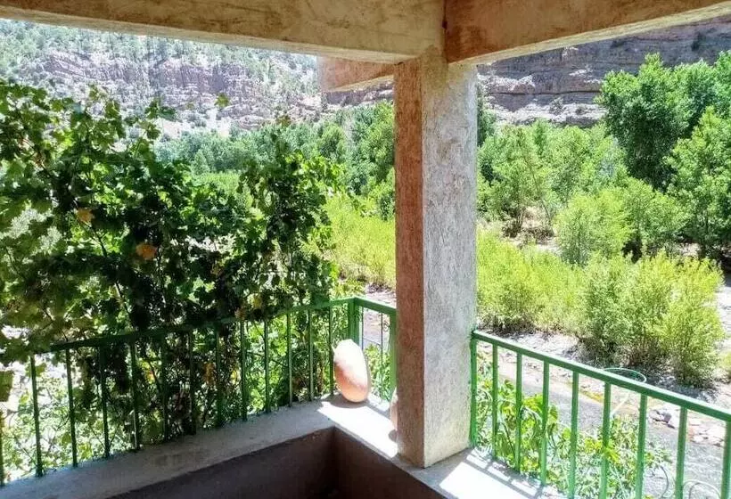 Retkeilymaja Gite Ifoulou Tassaout