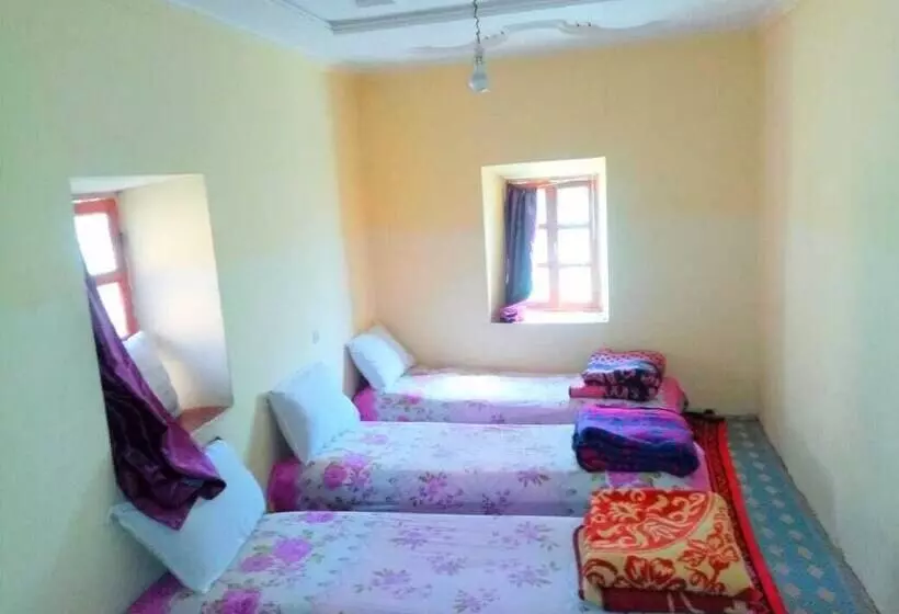 Retkeilymaja Gite Ifoulou Tassaout