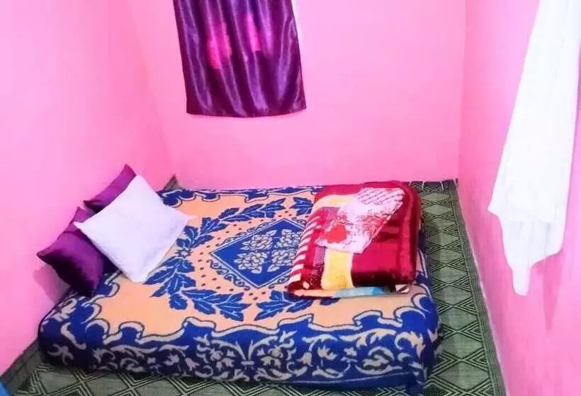 Retkeilymaja Gite Ifoulou Tassaout