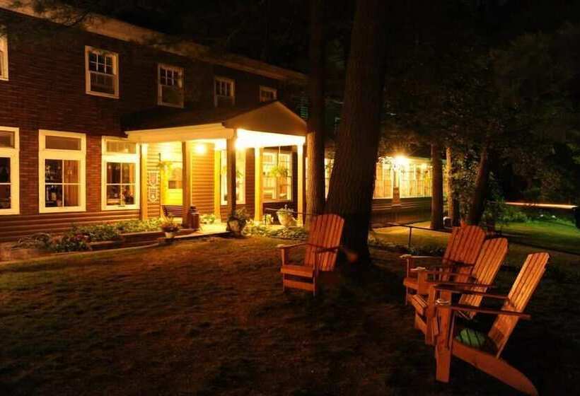 호스텔 Pine Lodge