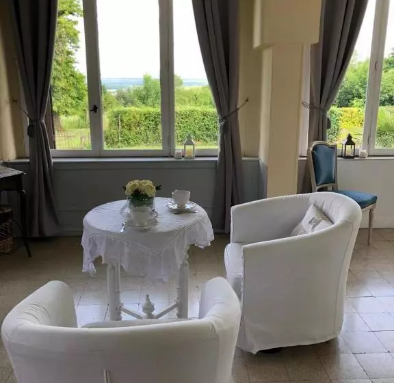Aamiaismajoitus (B&B) Chambre D Hotes Romance