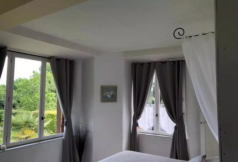 Aamiaismajoitus (B&B) Chambre D Hotes Romance