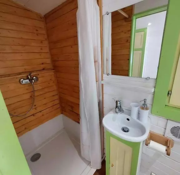 ベッドアンドブレックファースト Les Copains à Bord