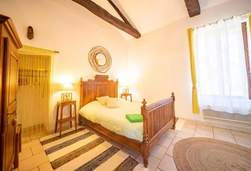 ベッドアンドブレックファースト Les Copains à Bord