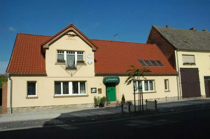 Garni & Oma S Heuhotel  Pension Zur Galerie